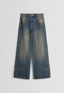 BERSHKA Baggy Carpenter - Jeans A Zampa - Light Blue 13 BERSHKA Baggy Carpenter - Jeans A Zampa - Light Blue -Vendite ONLY 07aaed4611f94fa9be19454b15d97da9