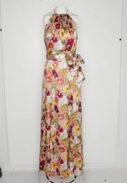 Alice + Olivia Vestito LungoPink Donna Vestiti A2N21C06J-J11 -Vendite ONLY 09201882d62f412d807e80a11b12cab7