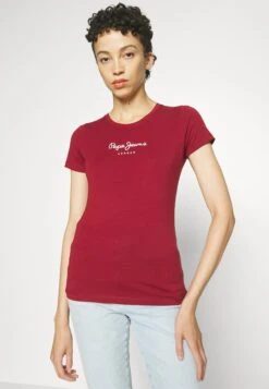 Pepe Jeans New VirginiaT-Shirt Con StampaBurgundy Donna T-shirt E Top PE121D0NZ-G14 15 Pepe Jeans New VirginiaT-Shirt Con StampaBurgundy Donna T-shirt E Top PE121D0NZ-G14 -Vendite ONLY 128beac6748449daa566d5f3b3c160bd