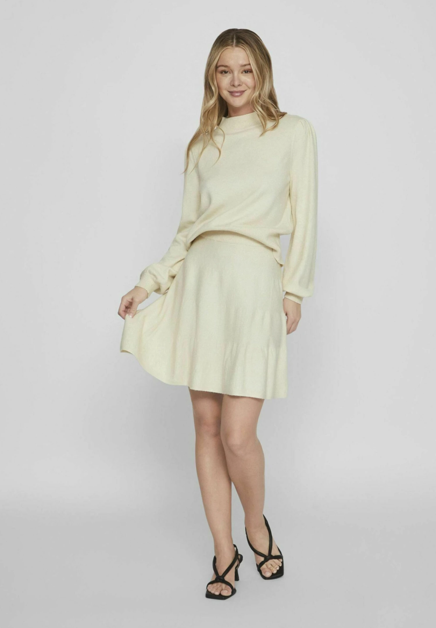 Vila Ril Skater Noos - Gonna A Campana - Birch 4 Vila Ril Skater Noos - Gonna A Campana - Birch - immagine 2