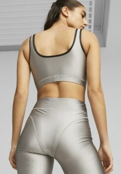 Puma Dare To Crop TopConcrete Gray Donna T-shirt E Top PU121D0HF-C11 -Vendite ONLY 1f584966b09c4cf49736c883eed7e33e