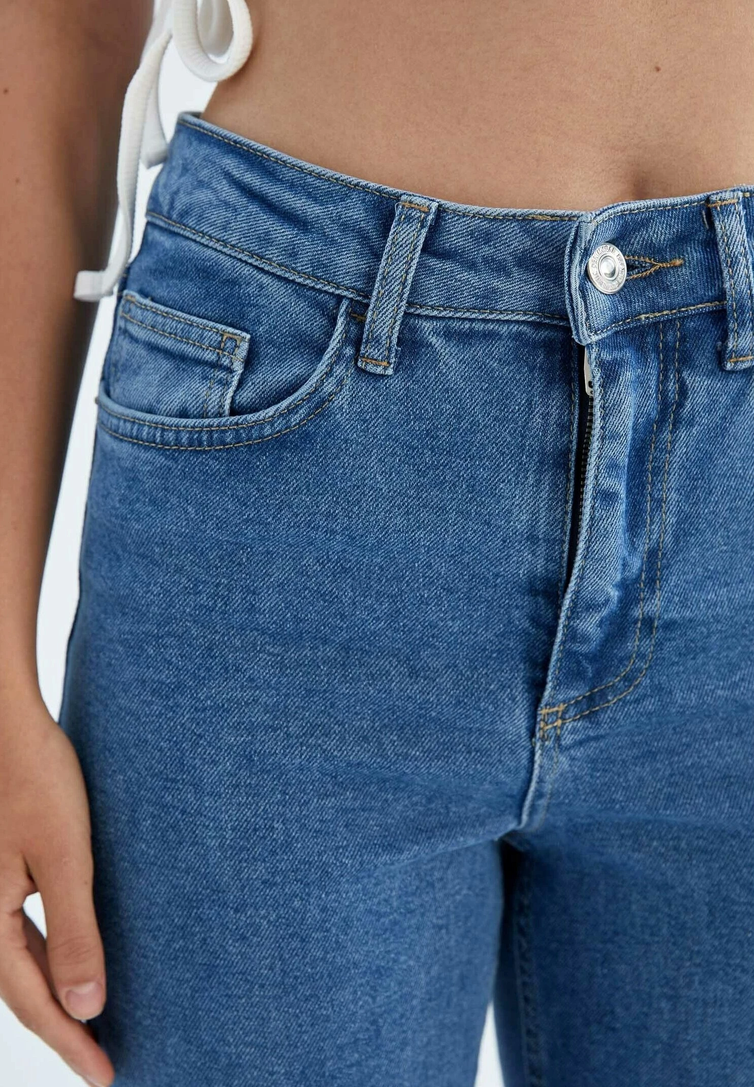 DeFacto Slim FitJeans Tapered FitBlue Donna Jeans DEZ21N0AV-K11 6 DeFacto Slim FitJeans Tapered FitBlue Donna Jeans DEZ21N0AV-K11 - immagine 4