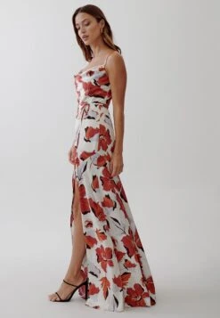 Tussah WinnieVestito LungoRed Oversized Floral Donna Vestiti TUQ21C0K9-A11 11 Tussah WinnieVestito LungoRed Oversized Floral Donna Vestiti TUQ21C0K9-A11 -Vendite ONLY 3af358643e0044fe9de0182bc5ae39bb