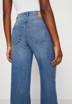Pieces Pcpeggy Wide PantJeans A SigarettaMedium Blue Denim Donna Jeans PE321N0EH-K11 -Vendite ONLY 416981ad442841359ebdb0a840aafc5e