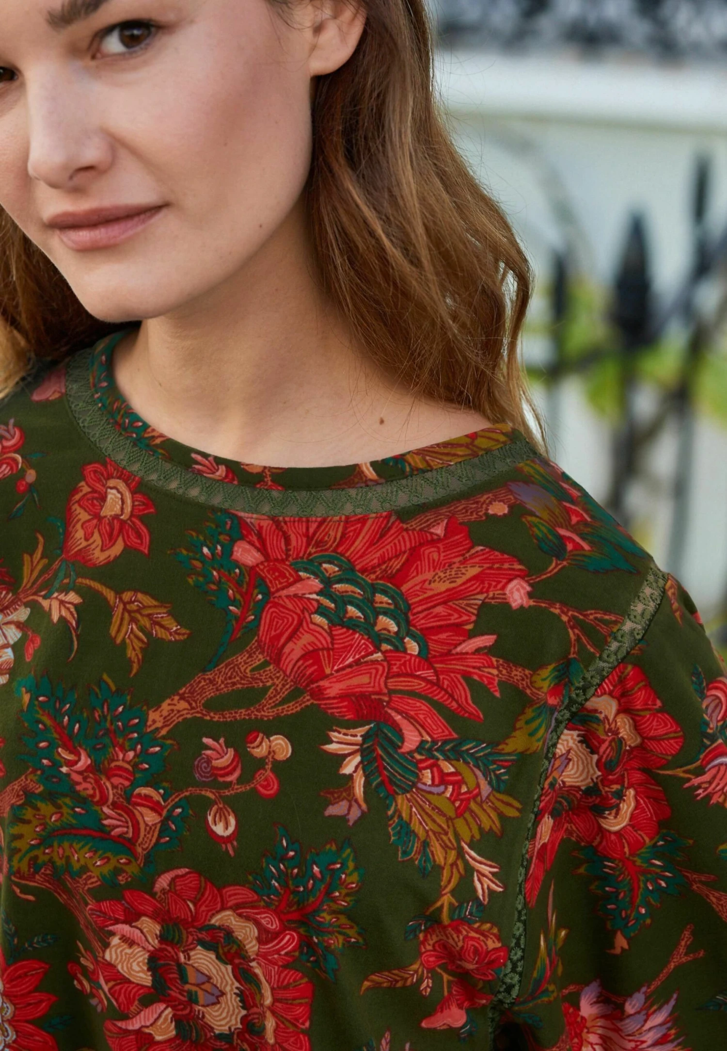 Next Bubblehem Maglietta A Manica LungaGreen Floral Donna T-shirt E Top NX321D1KZ-M11 5 Next Bubblehem Maglietta A Manica LungaGreen Floral Donna T-shirt E Top NX321D1KZ-M11 - immagine 3