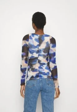 Boss EmeelaMaglietta A Manica LungaOpen Miscellaneous Donna T-shirt E Top BB121D0KM-T11 12 Boss EmeelaMaglietta A Manica LungaOpen Miscellaneous Donna T-shirt E Top BB121D0KM-T11 -Vendite ONLY 4224f681d46f4673a222d178778fa19e