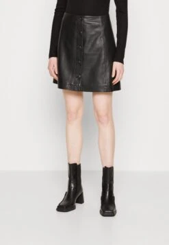 Selected Femme Slfdora Short SkirtGonna A CampanaBlack Donna Gonne SE521B0GO-Q11