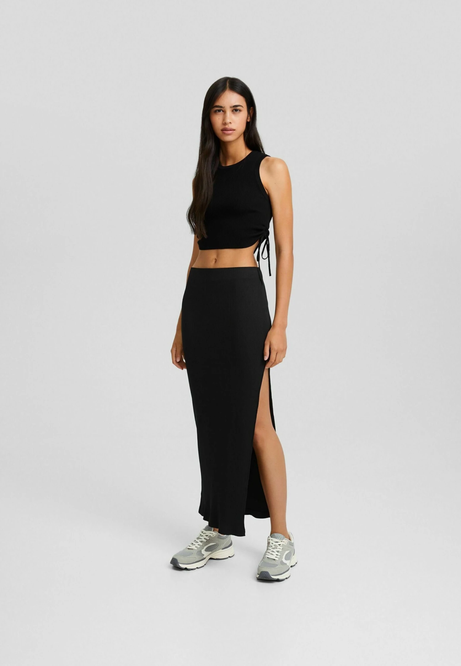 BERSHKA Faded Effect Midi- Gonna Lunga - Black 4 BERSHKA Faded Effect Midi- Gonna Lunga - Black - immagine 2