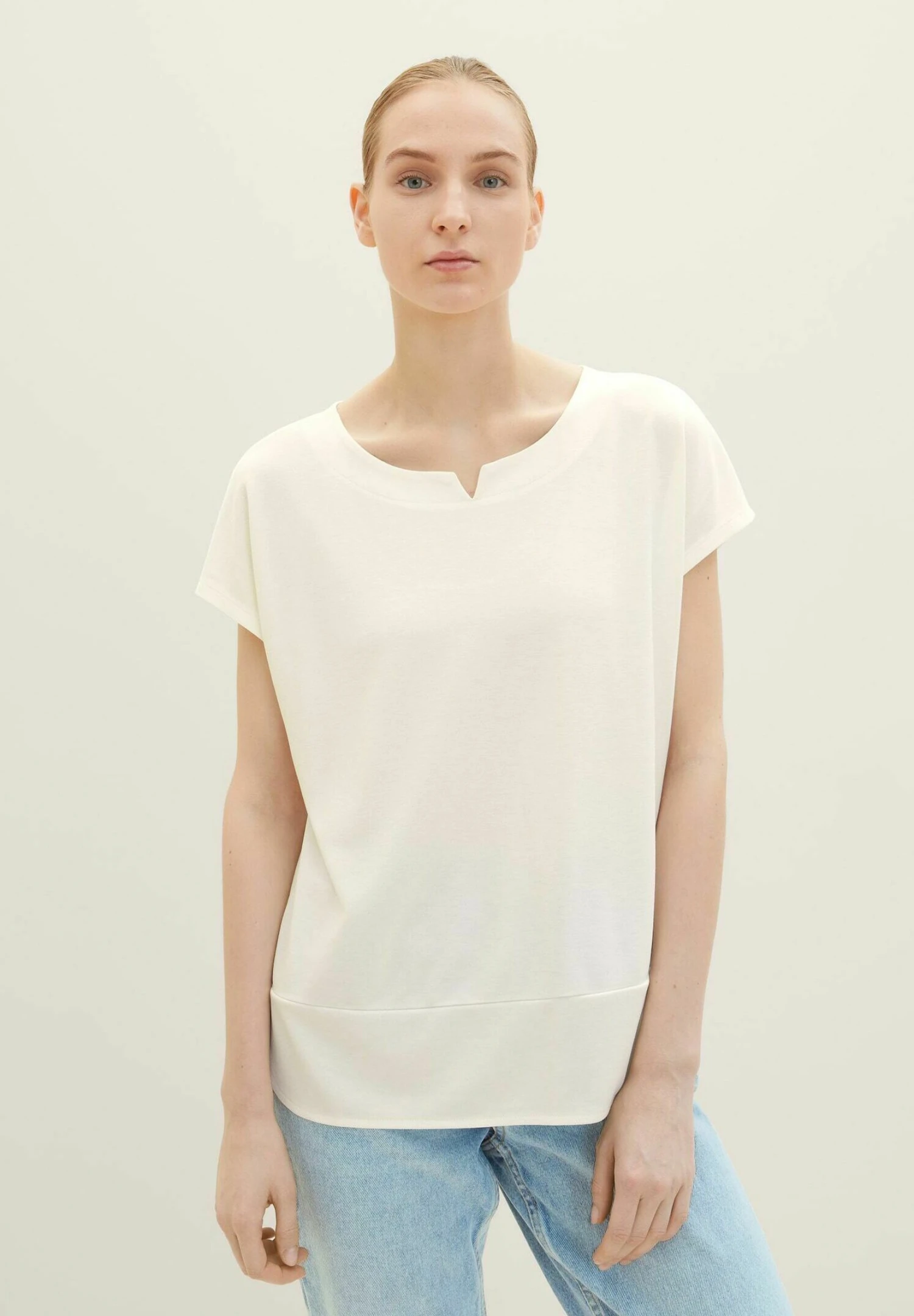 Tom Tailor T-Shirt BasicWhisper White Donna T-shirt E Top TO221D1II-A11 3 Tom Tailor T-Shirt BasicWhisper White Donna T-shirt E Top TO221D1II-A11