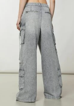 Patrizia Pepe Jeans A ZampaMineral Gray Wash Donna Jeans P1421N039-C11 9 Patrizia Pepe Jeans A ZampaMineral Gray Wash Donna Jeans P1421N039-C11 -Vendite ONLY 5e63ae5610a54e5f82937f929e33674e