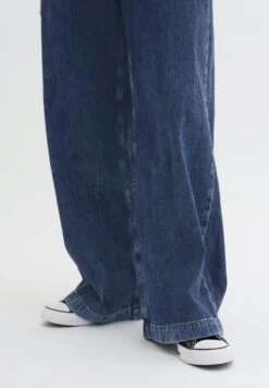 Malomw 143 Wide YJeans A ZampaMedium Blue Wash Donna Jeans MYR21N01D-K11 -Vendite ONLY 659fab1518784edc83a1c1a573d3f30f