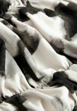 Next Tummy Control Ruched Bandeau SwimsuitCostume Da BagnoBlack Cream Tie Dye Donna Moda Mare NX381G0AD-B11 -Vendite ONLY 65a7faa8fdb048a69209c15319f1b8d4