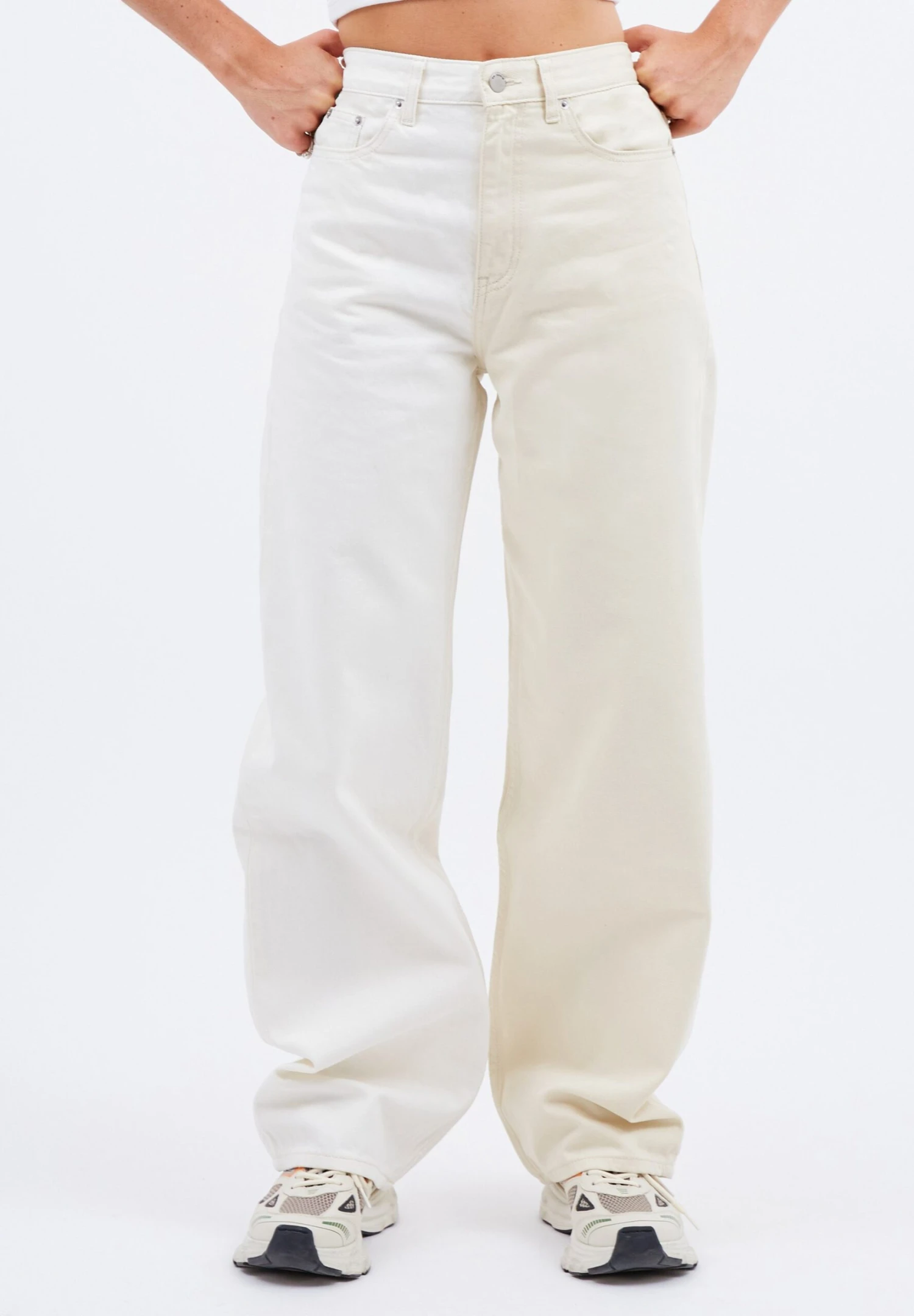 Dr. Denim Donna - Jeans Baggy - Two Tone White 3 Dr. Denim Donna - Jeans Baggy - Two Tone White