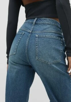 Stradivarius Comfort FitJeans BootcutStone Blue Denim Donna Jeans STH21N0IS-K11 -Vendite ONLY 6f9d97f686824e04910bc815cca380ab