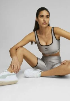 Puma Dare To Crop TopConcrete Gray Donna T-shirt E Top PU121D0HF-C11 -Vendite ONLY 70c35f37540345d481ac8f7a3c93fa86