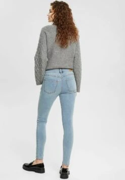 ESPRIT Mit Kleiner ZippertascheJeans Skinny FitBlue Light Washed Donna Jeans ES121N0X3-K12 10 ESPRIT Mit Kleiner ZippertascheJeans Skinny FitBlue Light Washed Donna Jeans ES121N0X3-K12 -Vendite ONLY 74d53e3b339941e9957555e2775d503f
