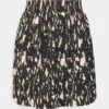 Vicaia Loa SkirtGonna A CampanaBlack Donna Gonne VIP21B024-Q11 2 Vicaia Loa SkirtGonna A CampanaBlack Donna Gonne VIP21B024-Q11 -Vendite ONLY 78f20fc99c6d42e6b448eeafa3af825d
