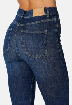 GiselleJeans Skinny FitDark Blue Denim Donna Jeans BUR21N00T-K11 -Vendite ONLY 856b6e73c7e04ccf86bb32252abc99bc