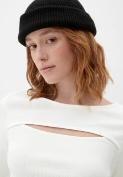 QS By S.Oliver Mit Cut-OutMaglietta A Manica LungaEcru Donna T-shirt E Top QS121D1AO-A11 12 QS By S.Oliver Mit Cut-OutMaglietta A Manica LungaEcru Donna T-shirt E Top QS121D1AO-A11 -Vendite ONLY 888f753e406640b4be207c78ea99f625