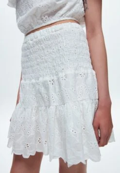 Gimped Mini - Gonna A Campana - White 10 Gimped Mini - Gonna A Campana - White -Vendite ONLY 89f003af152c46369602a999ca9f856e