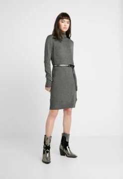 Saint Tropez Milasz RollneckAbito In MagliaGrey Donna Vestiti S2821I05J-C12 -Vendite ONLY 8ebeb7587529421899c1c27bf2f2ec20