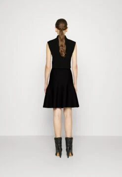 Tiger Of Sweden Elitsia - Gonna A Campana - Black 11 Tiger Of Sweden Elitsia - Gonna A Campana - Black -Vendite ONLY 90296e61e78e48dead8457a32664426c