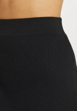 ONLY Onlpeach Pencil Midi Skirt - Gonna A Tubino - Black -Vendite ONLY 96cfebb410e1498995cc2df6d12002c1