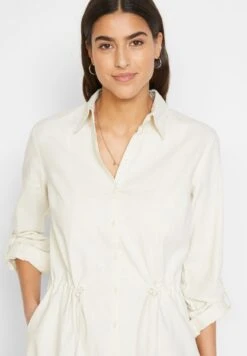 Mit Gummizug In Der Taille Im Utility-SAbito A CamiciaBeige Donna Vestiti B3D21C3K5-A11 -Vendite ONLY a589a6708c634607b7c85d7b52179b95