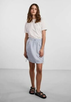 Pieces Minigonna - Kentucky Blue 10 Pieces Minigonna - Kentucky Blue -Vendite ONLY a983d78c1f9e4067826a6e30ef92522c