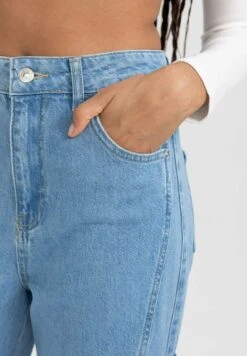 DeFacto 90'SJeans A SigarettaIndigo Donna Jeans DEZ21N0HH-K11 -Vendite ONLY a9e9f0ef8f954cbe88977b95681d5514