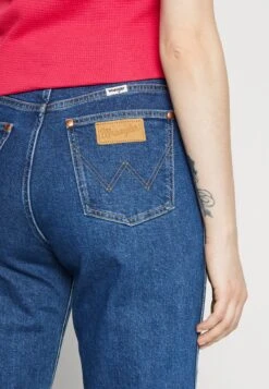 Wrangler Mom - Jeans A Sigaretta - Wanda -Vendite ONLY aa34635213f94b558da0a0cde8bf4e8c