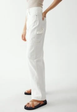 Calli CamJeans A SigarettaWhite Wash Donna Jeans CFY21N00J-A11 12 Calli CamJeans A SigarettaWhite Wash Donna Jeans CFY21N00J-A11 -Vendite ONLY ab21fc172b784850a568fea6a6f7dbee