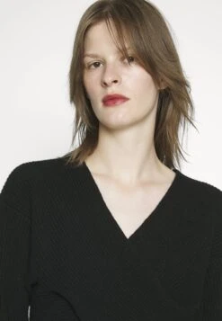 Marella Scanno - Maglietta A Manica Lunga - Black -Vendite ONLY b1eb5b012565403c9832739cc0c3c88a