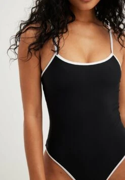 NA-KD Mit SchnürdetailCostume Da BagnoBlack White Donna Moda Mare NAA81G018-Q11 -Vendite ONLY c615ef7065974d71a8970591cea2727d