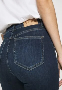 NA-KD Skinny High Waist Open HemJeans Skinny FitDark Blue Donna Jeans NAA21N01J-K11 -Vendite ONLY c989fd8d1e7b49d19692d436f191dc2b