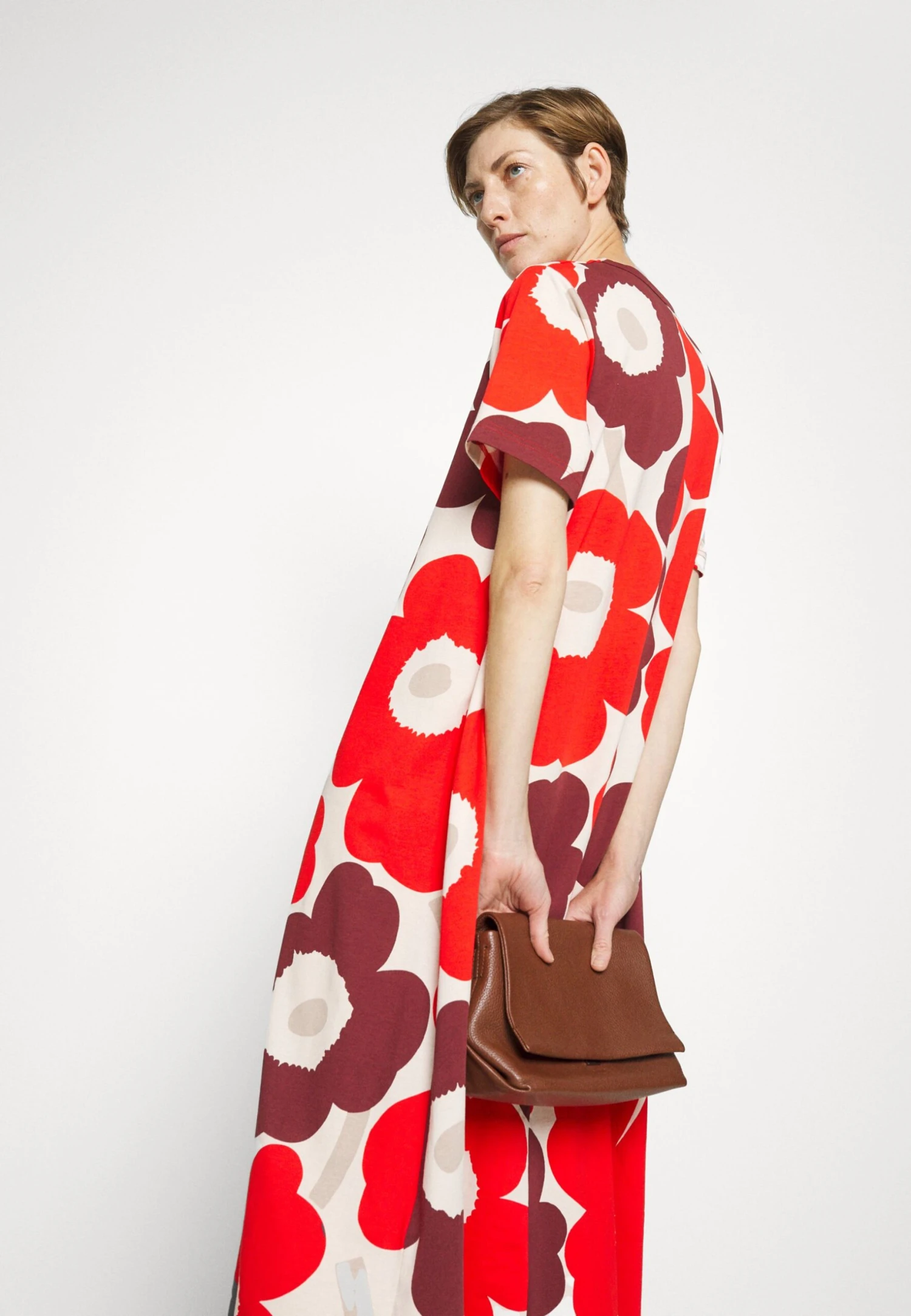 Marimekko Kioski Petrun Unikko DressVestito Di MaglinaRed/Dark Red/Off-White Donna Vestiti M4K21C06U-G11 6 Marimekko Kioski Petrun Unikko DressVestito Di MaglinaRed/Dark Red/Off-White Donna Vestiti M4K21C06U-G11 - immagine 4