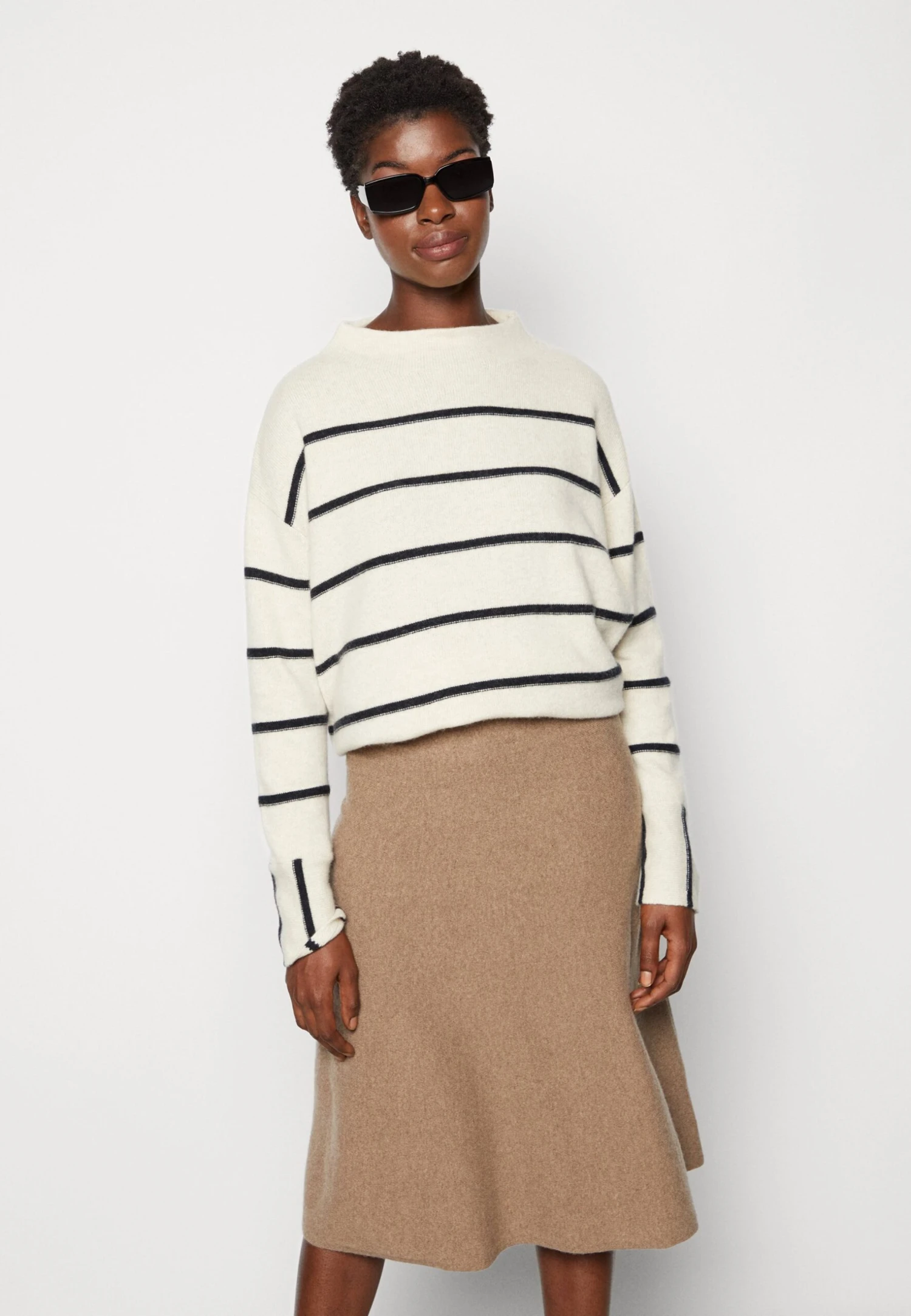 Gant Superfine SkirtGonna A CampanaMole Brown Donna Gonne GA321B02X-O11 6 Gant Superfine SkirtGonna A CampanaMole Brown Donna Gonne GA321B02X-O11 - immagine 4