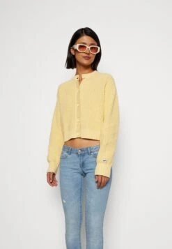 ONLY Onlcoral Life Box - Jeans Skinny Fit - Light Blue 11 ONLY Onlcoral Life Box - Jeans Skinny Fit - Light Blue -Vendite ONLY dda9473370cc4aa0a4f8655f3efec012