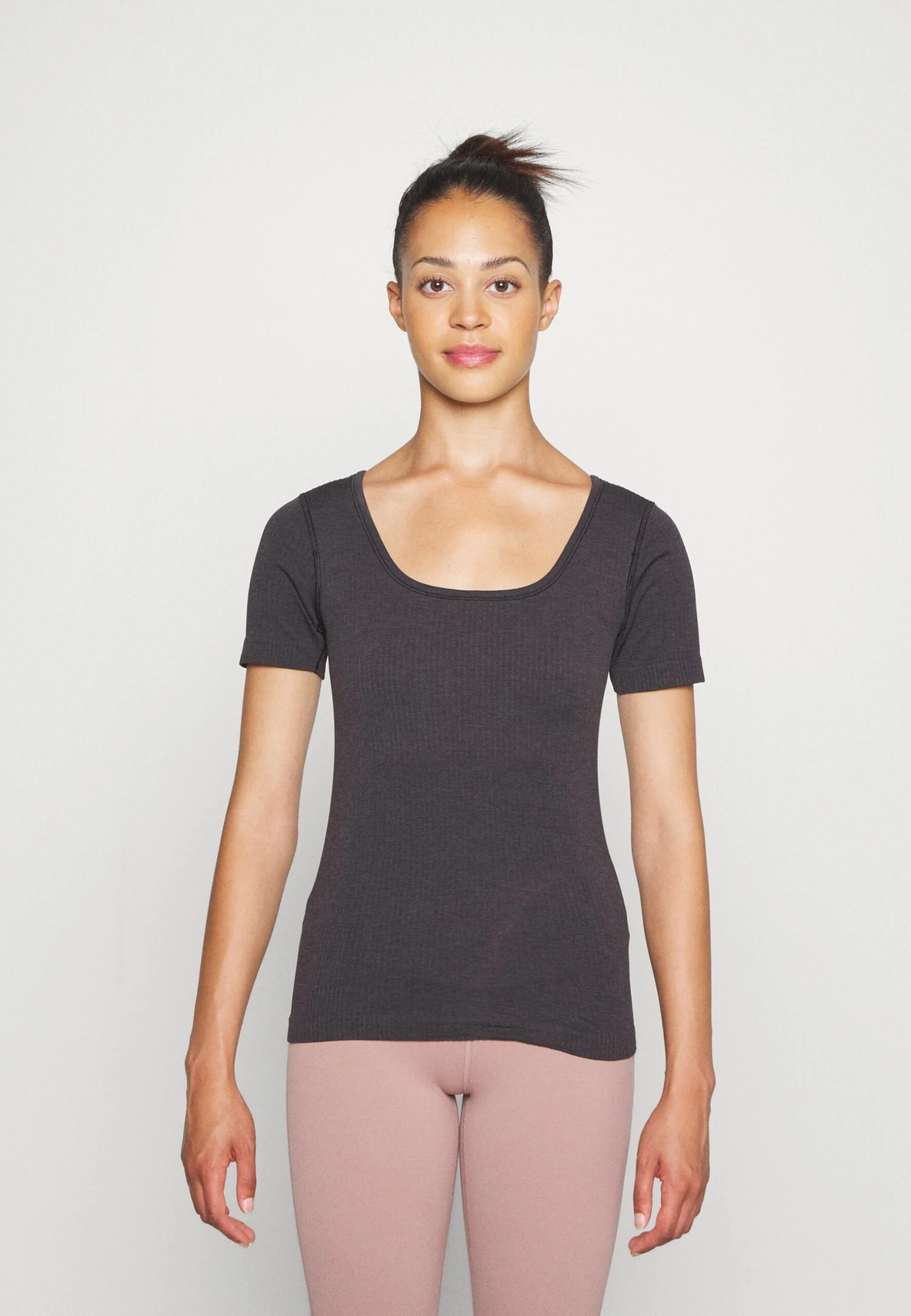 Lululemon Ebb To Street Short SleeveT-Shirt BasicBlack Donna T-shirt E Top LLS21D001-Q11 3 Lululemon Ebb To Street Short SleeveT-Shirt BasicBlack Donna T-shirt E Top LLS21D001-Q11