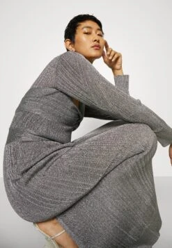 HERVE LEGER Draped GownVestito EleganteMetallic Gunmetal Donna Vestiti HL421C08V-C11 16 HERVE LEGER Draped GownVestito EleganteMetallic Gunmetal Donna Vestiti HL421C08V-C11 -Vendite ONLY eb63d5ddf0544cefae22a3680de29f3b