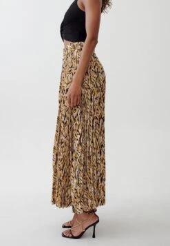 Tussah Miri Midi- Gonna A Pieghe - Ikat Print 12 Tussah Miri Midi- Gonna A Pieghe - Ikat Print -Vendite ONLY f0213fd1f493477288cbaa74cbe45208