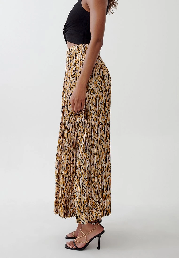 Tussah Miri Midi- Gonna A Pieghe - Ikat Print 7 Tussah Miri Midi- Gonna A Pieghe - Ikat Print - immagine 5