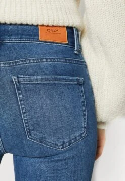 ONLY Onlcheryl RetroJeans A ZampaMedium Blue Denim Donna Jeans ON321N24B-K11 13 ONLY Onlcheryl RetroJeans A ZampaMedium Blue Denim Donna Jeans ON321N24B-K11 -Vendite ONLY f401252e2ce74cba8934410c3ab1963d