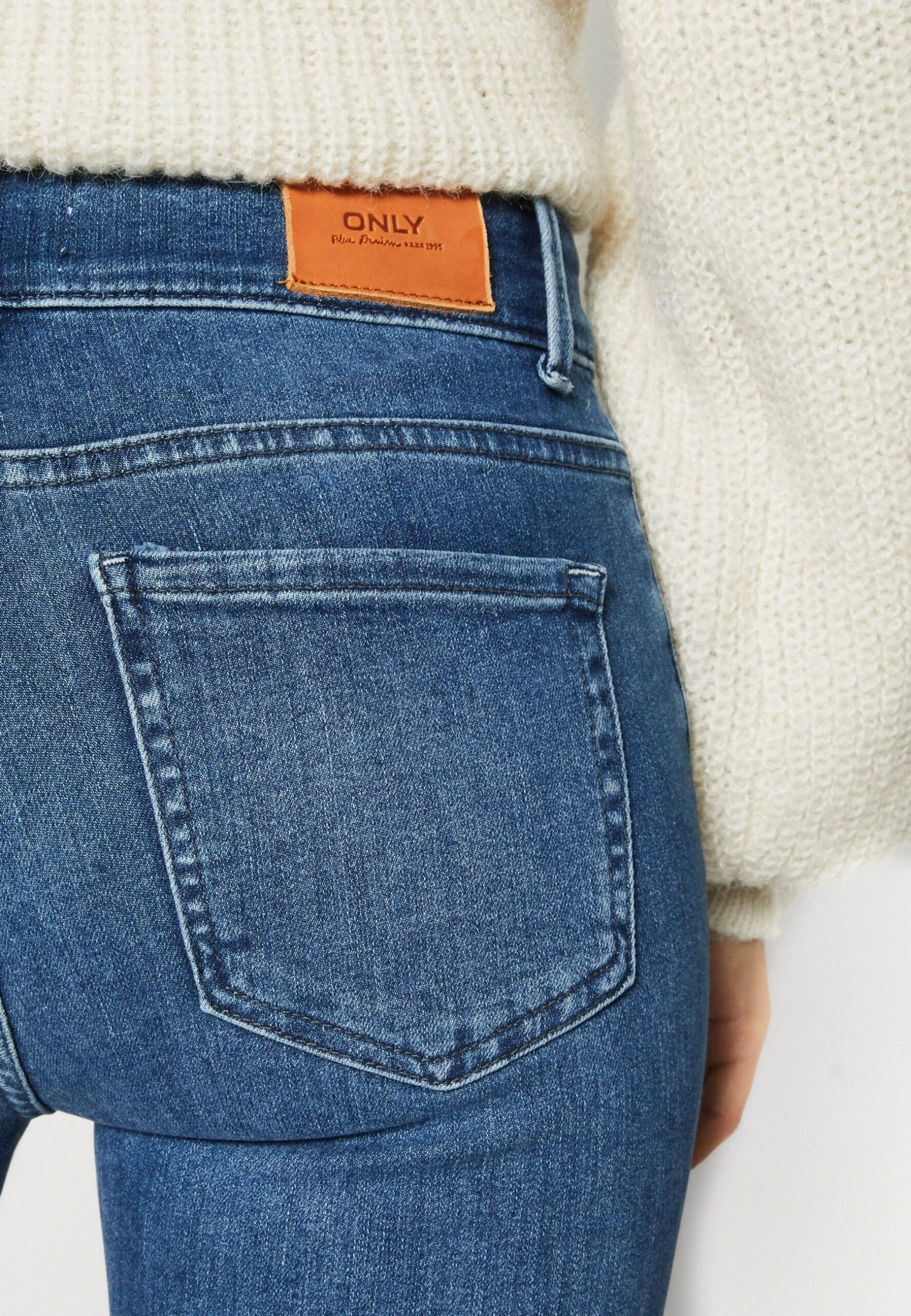 ONLY Onlcheryl RetroJeans A ZampaMedium Blue Denim Donna Jeans ON321N24B-K11 8 ONLY Onlcheryl RetroJeans A ZampaMedium Blue Denim Donna Jeans ON321N24B-K11 - immagine 6