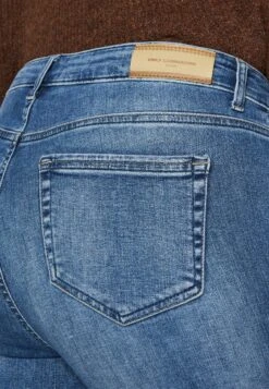 ONLY CARMAKOMA Carwilly Jeans Skinny FitDark Blue Denim Donna Jeans ONA21N0H8-K11 11 ONLY CARMAKOMA Carwilly Jeans Skinny FitDark Blue Denim Donna Jeans ONA21N0H8-K11 -Vendite ONLY fbf5aa95d54a465e806562e7dc2b62f5
