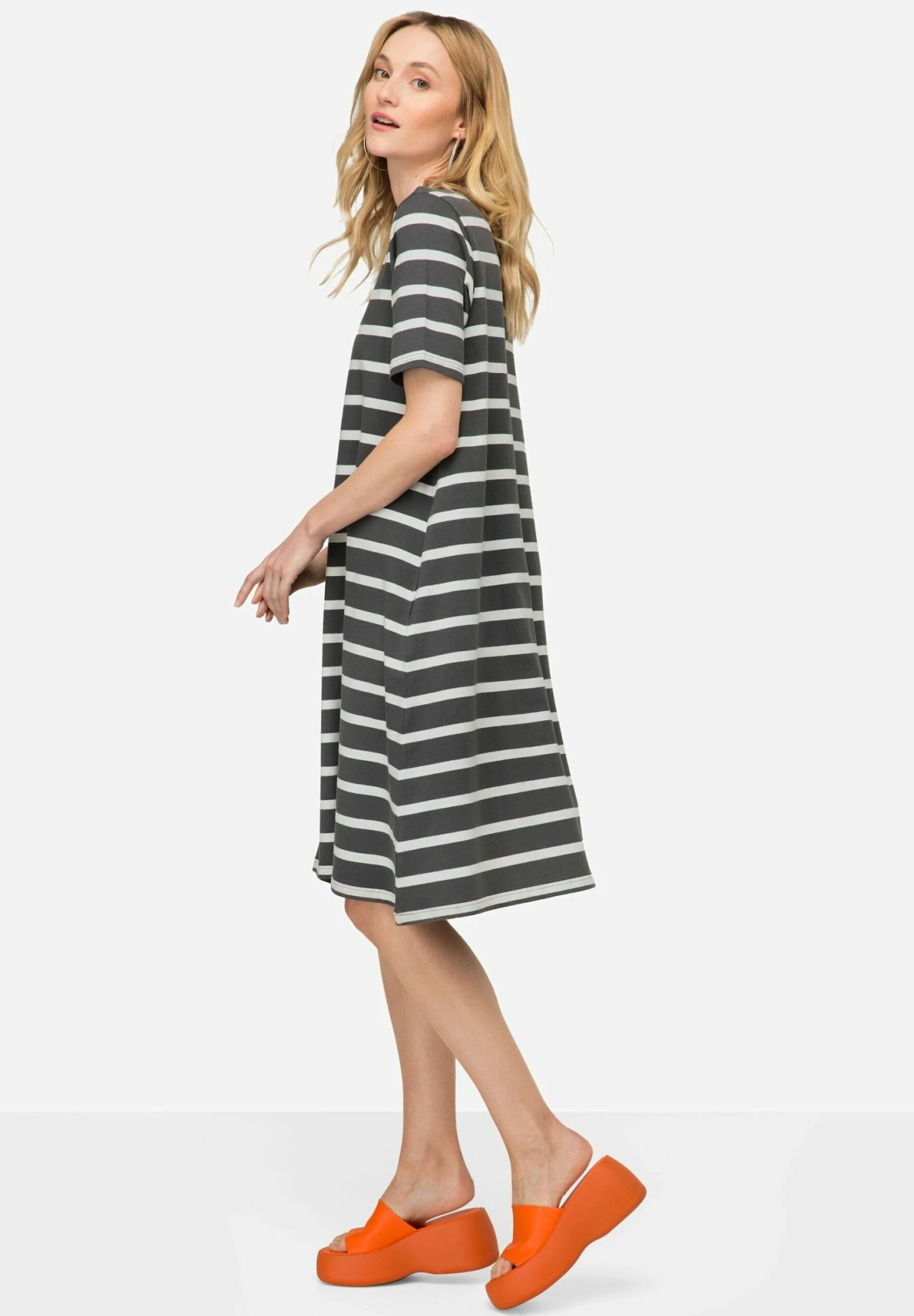 Vestito Di MaglinaDark Gray Donna Vestiti LR921C009-C11 7 Vestito Di MaglinaDark Gray Donna Vestiti LR921C009-C11 - immagine 5