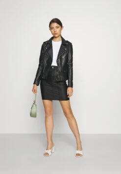 ONLY Onlavalon Life StudskirtMinigonnaBlack Donna Gonne ON321B0W5-Q11 9 ONLY Onlavalon Life StudskirtMinigonnaBlack Donna Gonne ON321B0W5-Q11 -Vendite ONLY fd650d3e3ea34afcbc5bc2ea5ea3ebca